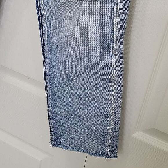 PILCRO Jeans Light Wash, Relaxed Straight Leg, Size 26 - Picture 4 of 9